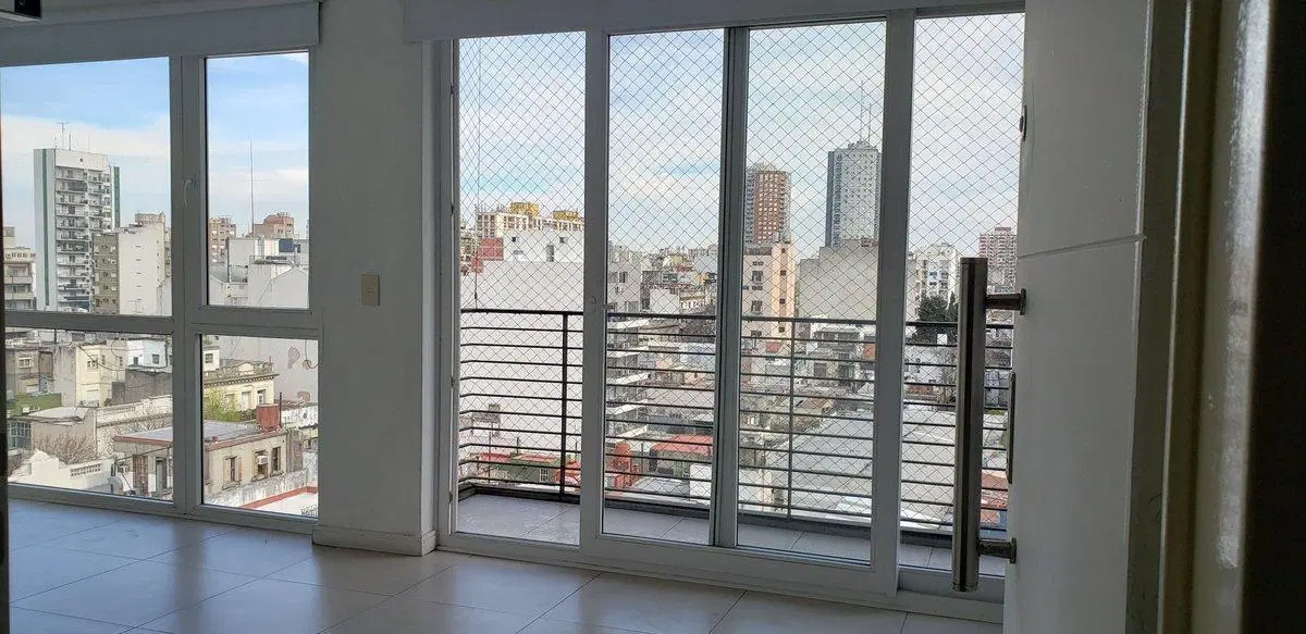 Alquiler departamento piso alto 2