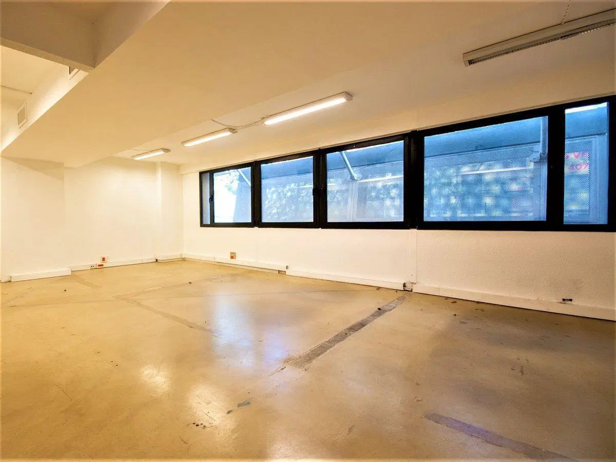 ALQUILER OFICINAS ABASTO. 1.250 M2 - TERRAZA 2