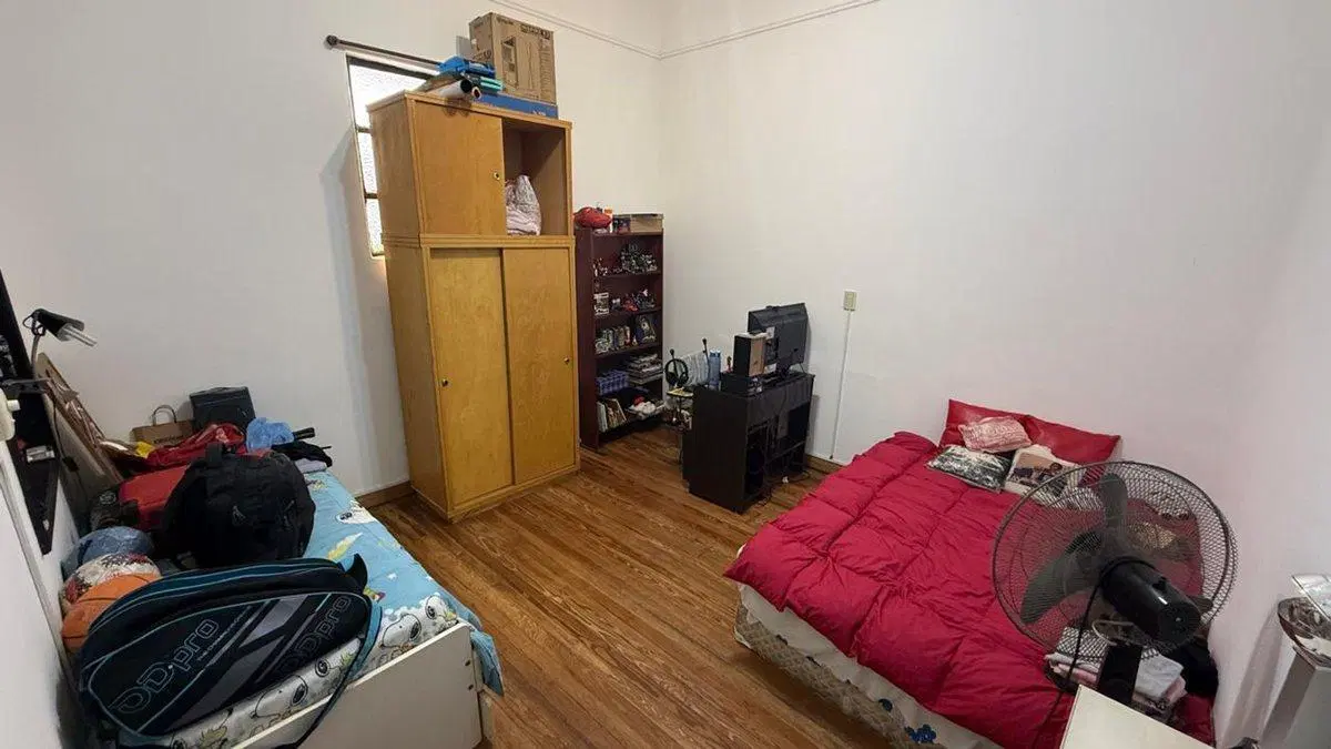 Venta ph 4 ambientes con patio en Caballito 2