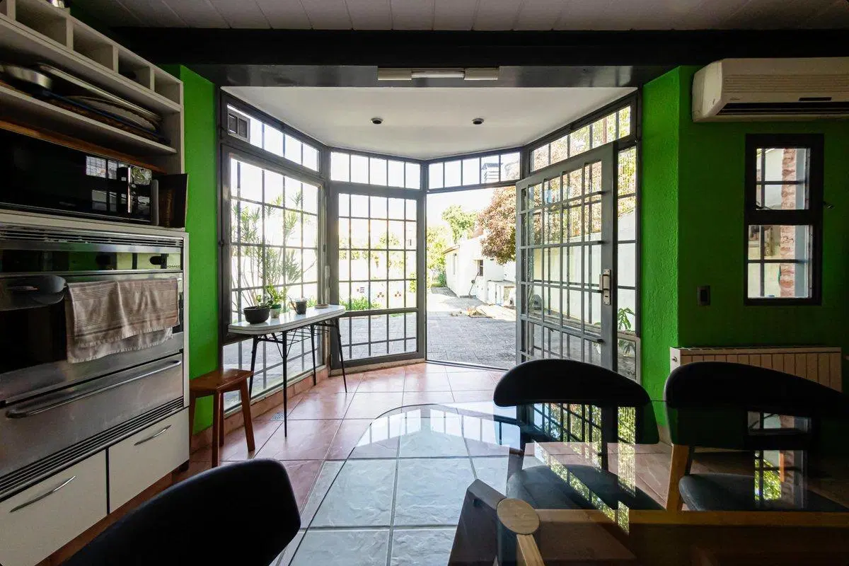 Casa en venta Saavedra Jardín -pileta - parrilla 2