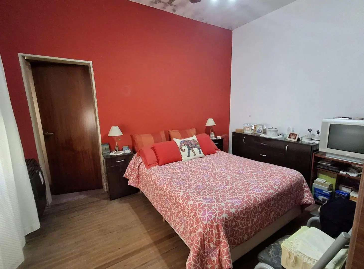 Casa en venta en Villa Maipú 6 amb. para reciclar 2