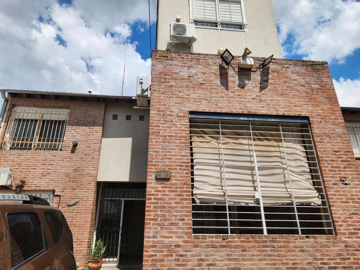 Ph 2 ambientes en dùplex con balcòn V.Ballester 5