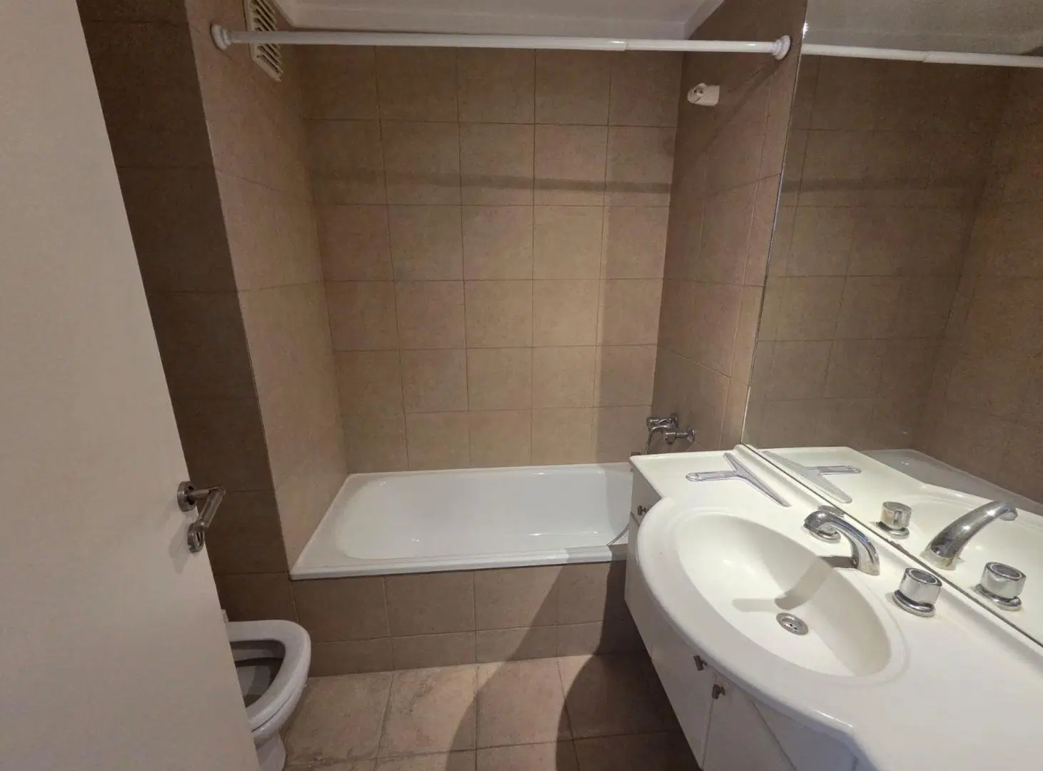 VENTA OPORTUNIDAD DE INVERSIÓN EN CONCORD PILAR 8