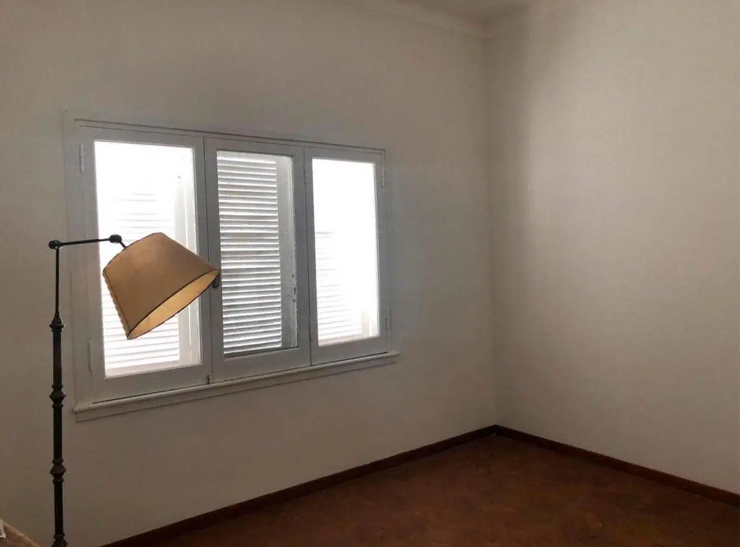 ALQUILER CASA CON JARDIN Y GARAGE. OLIVOS 3