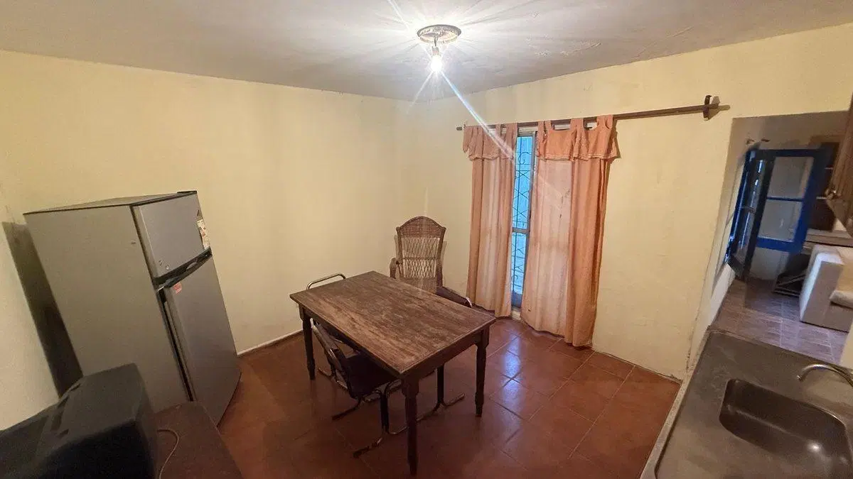 VENTA OPORTUNIDAD PH 3 AMBIENTES Y PATIO LANUS 3