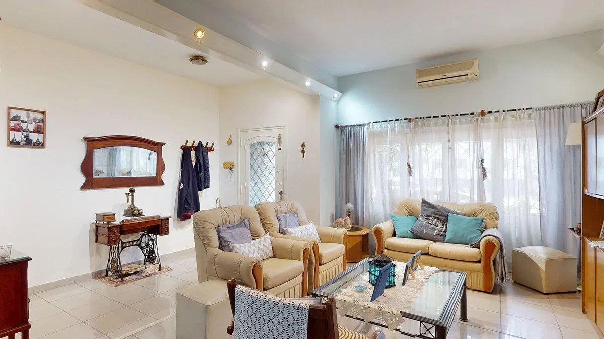 CASA EN VENTA 5 AMB COLEGIALES 3