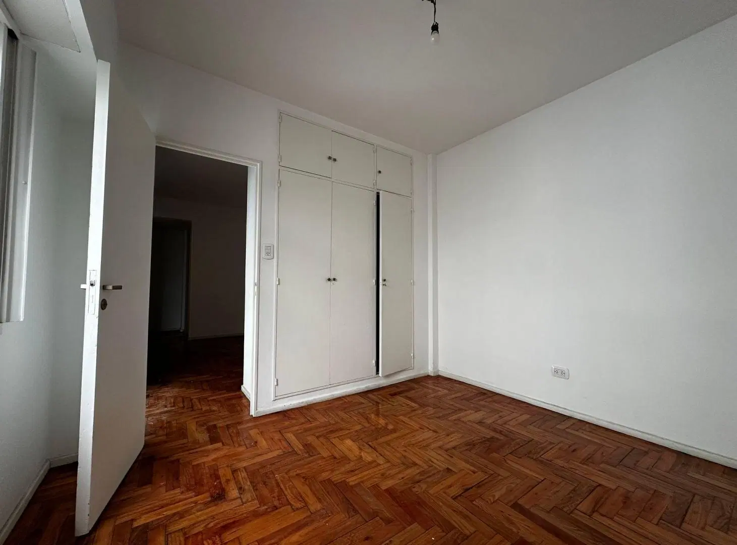 Alquiler departamento 2 ambientes, Monte Castro 8