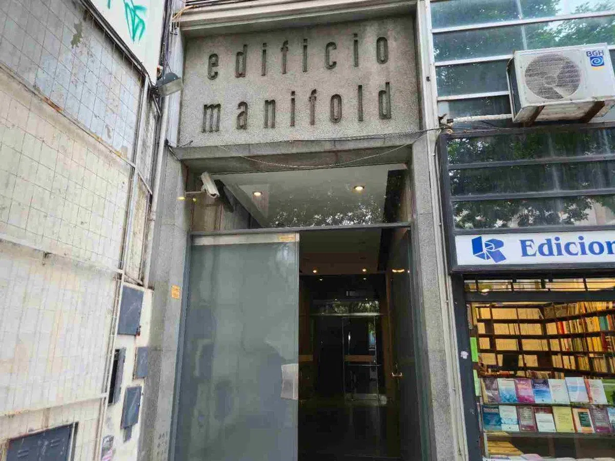 VENTA OFICINA EN LAVALLE 1900  TRIBUNALES  AP CRED 8