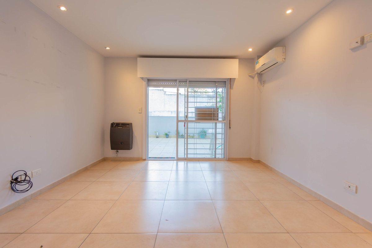 Foto de VENTA DEPARTAMENTO 3 AMBIENTES-PATIO VILLA URQUIZA, imagen 1