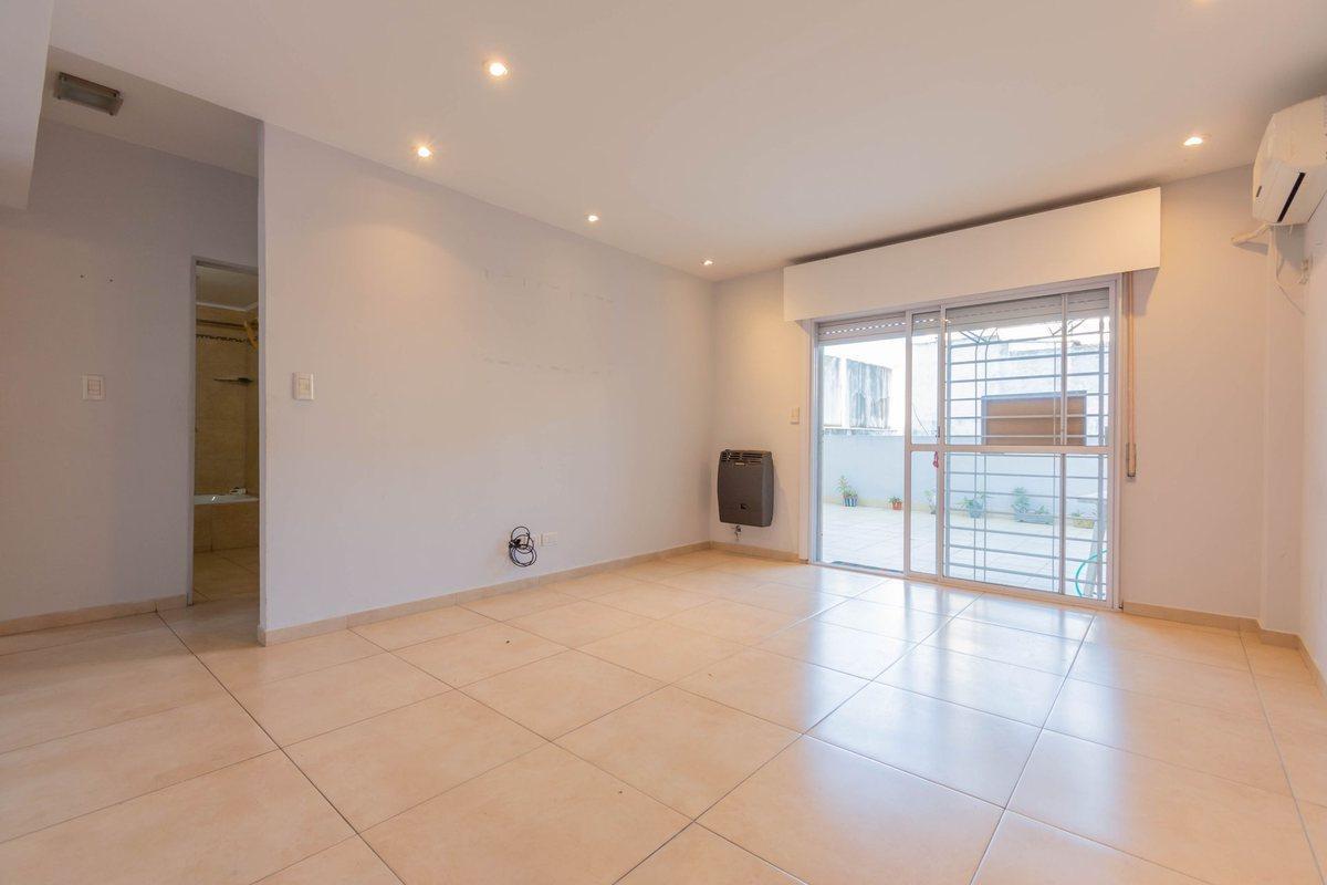 Foto de VENTA DEPARTAMENTO 3 AMBIENTES-PATIO VILLA URQUIZA, imagen 3