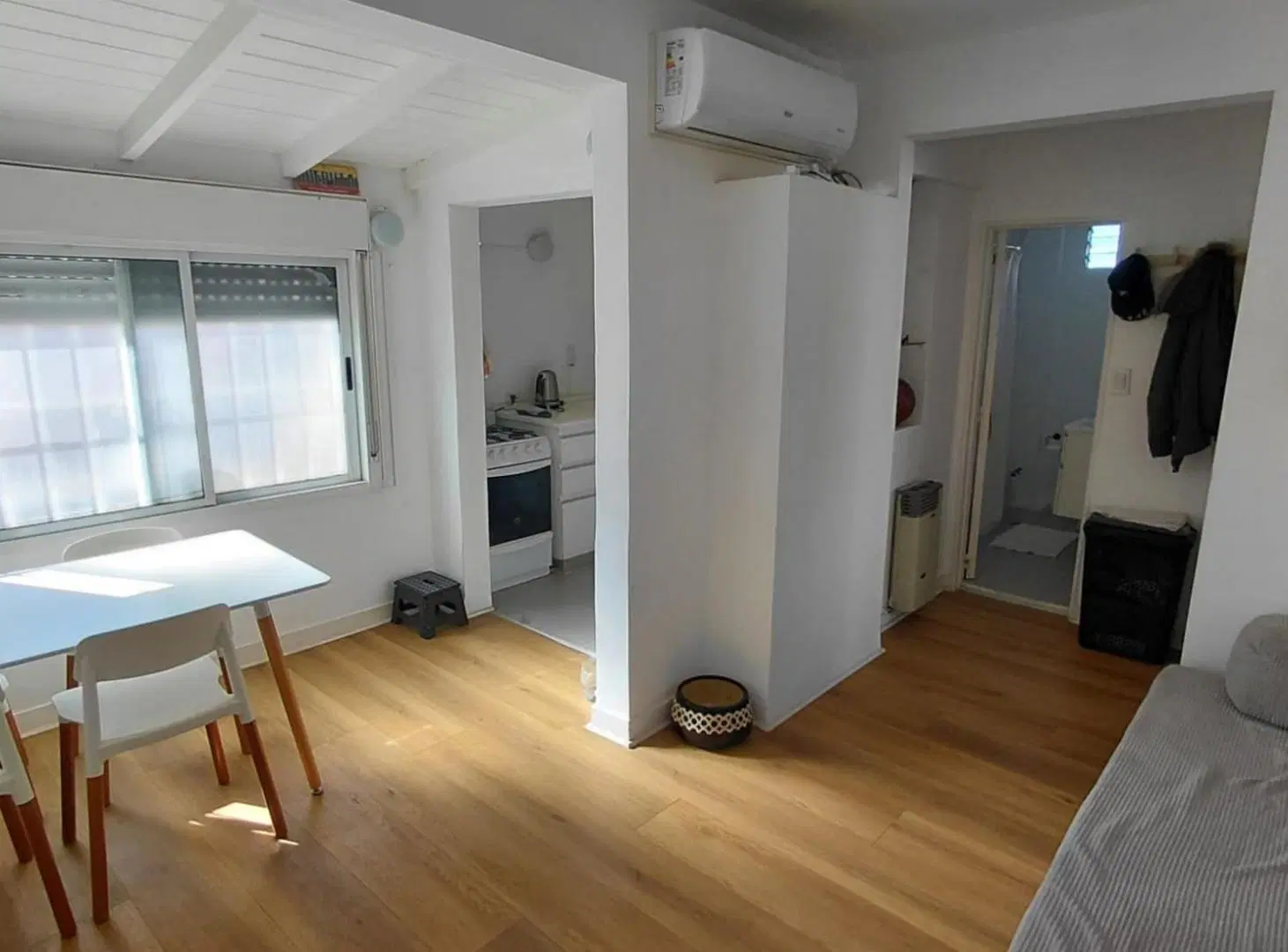 ALQUILER AMOBLADO EN OLIVOS – 2 AMBIENTES 4