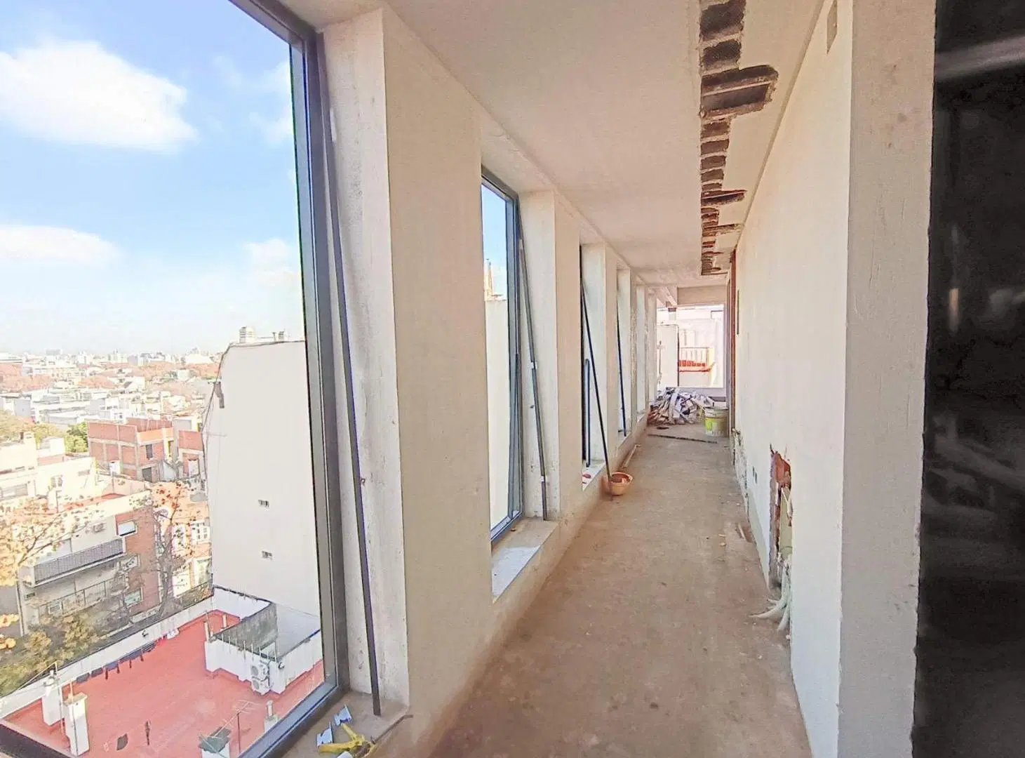 VENTA UNICO TRIPLEX EN COLEGIALES 5