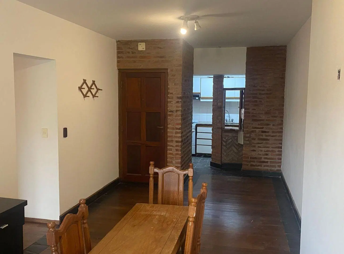 Depto. 2 amb - alquiler - La Calabria - San Isidro 3