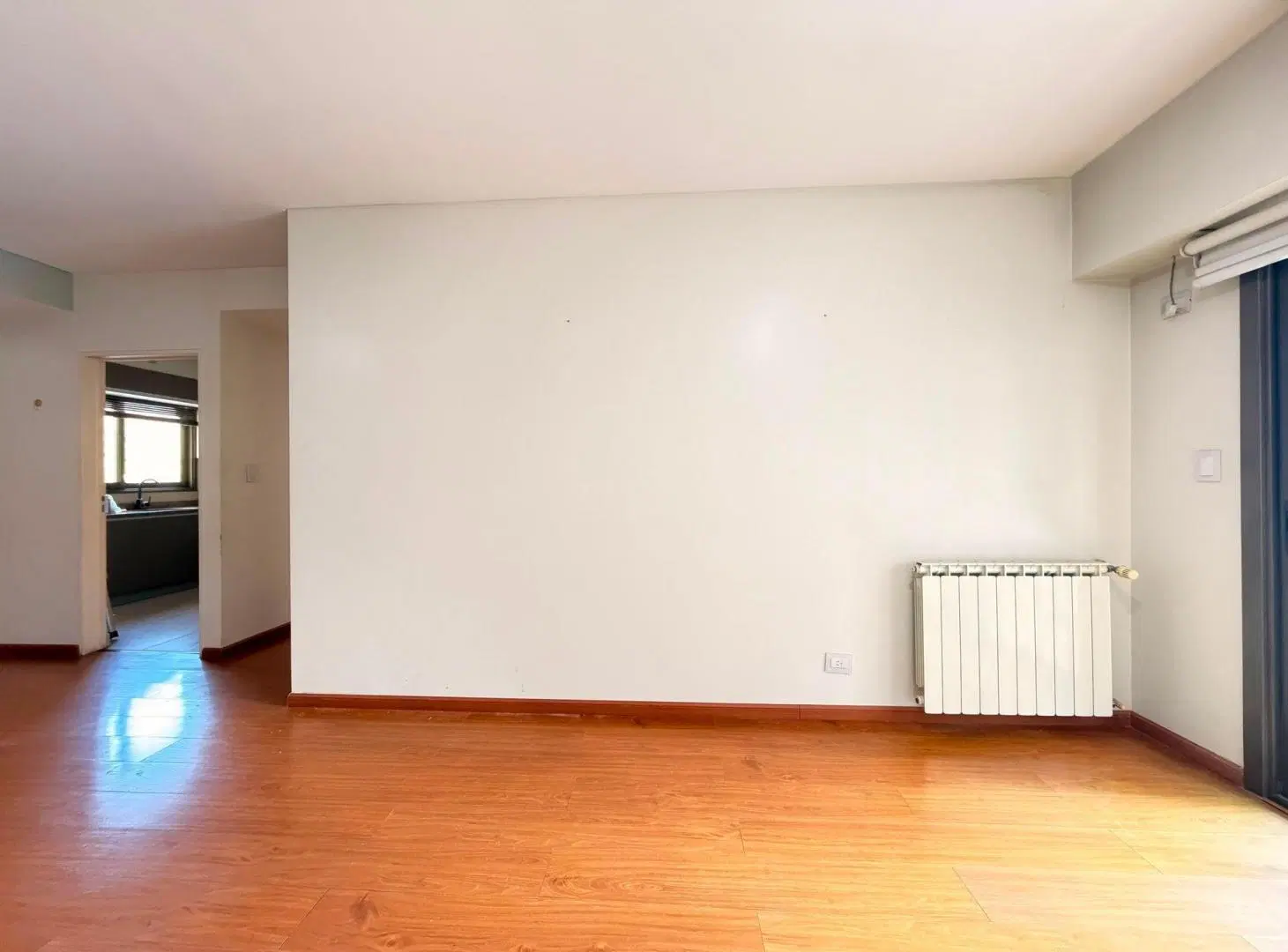 VENTA DEPARTAMENTO 3 AMBIENTES CON COCHERA- FLORES 3
