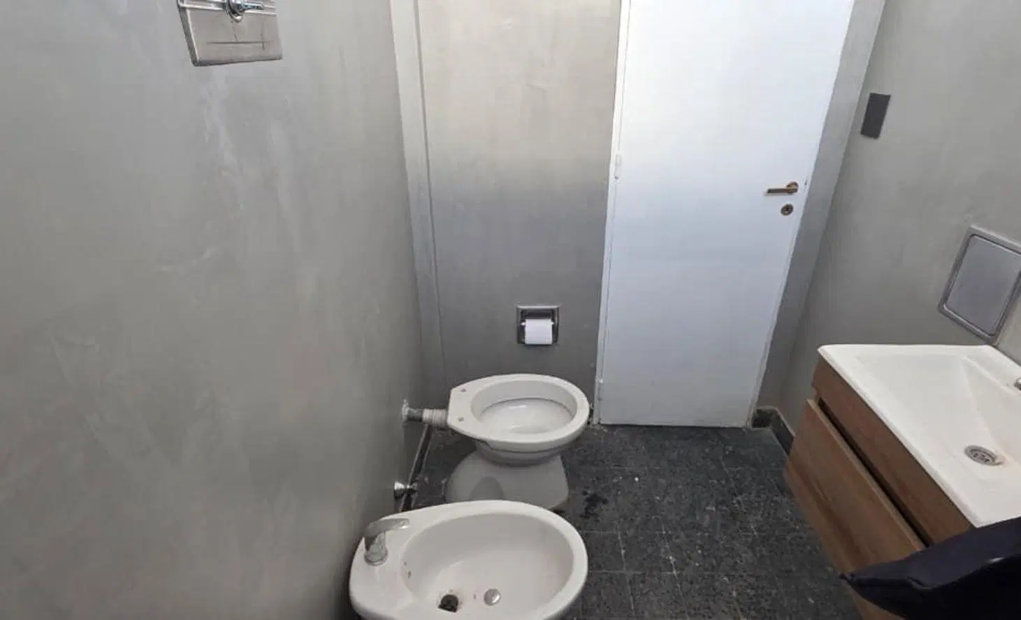 Venta 2 amb Floresta reciclado impecable 4