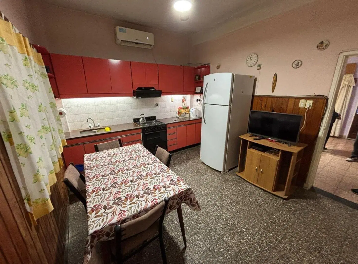 Casa 3 amb quincho y garage en venta en Hurlingham 8
