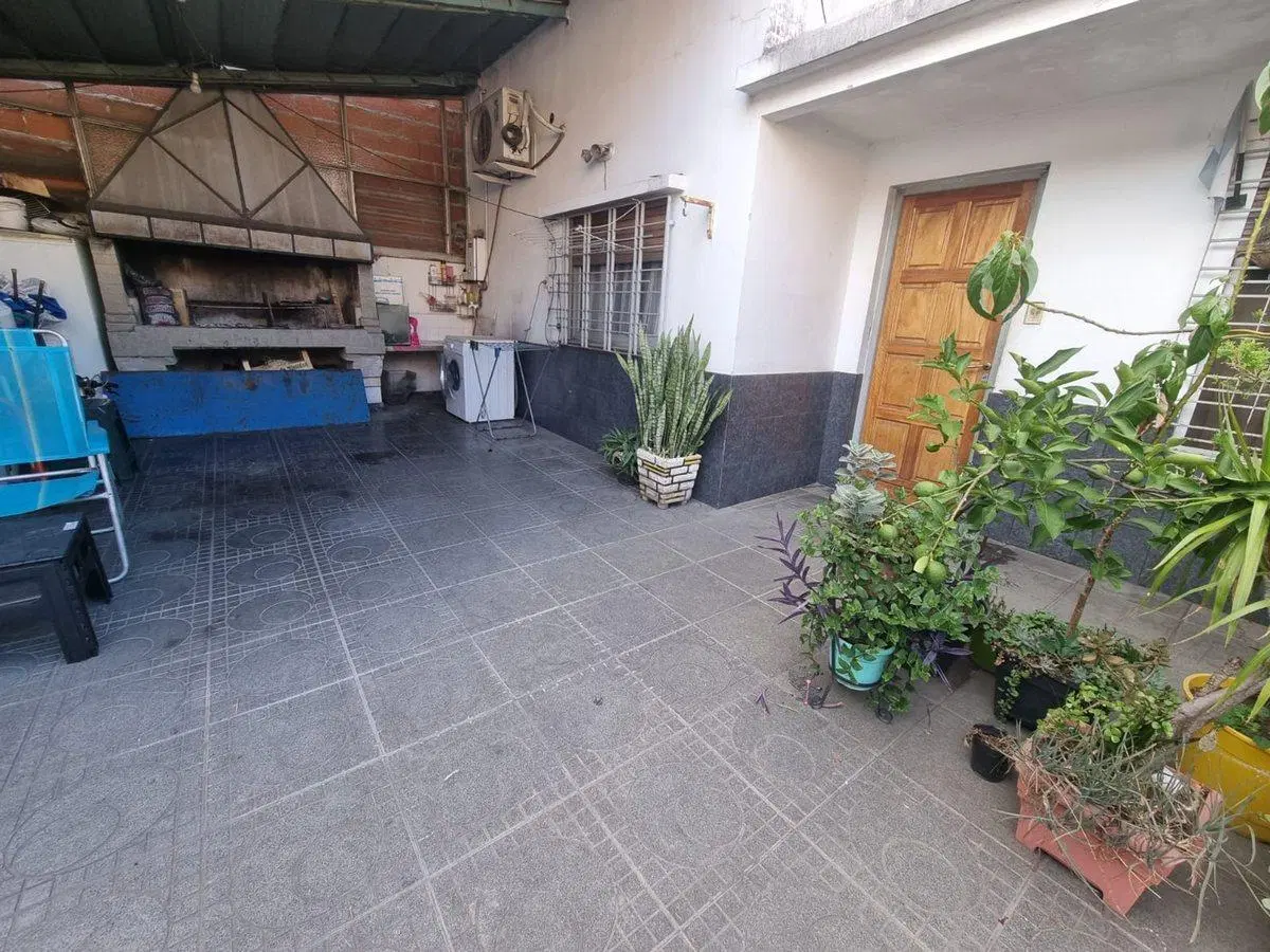 Casa en venta 3 amb. en Ciudad Madero+Depto  Local 4