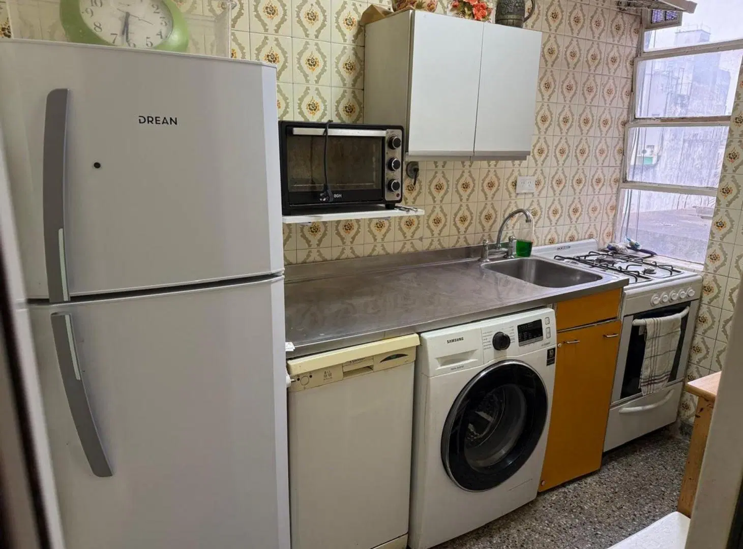 Venta de departamento de 3 ambientes en Almagro 5