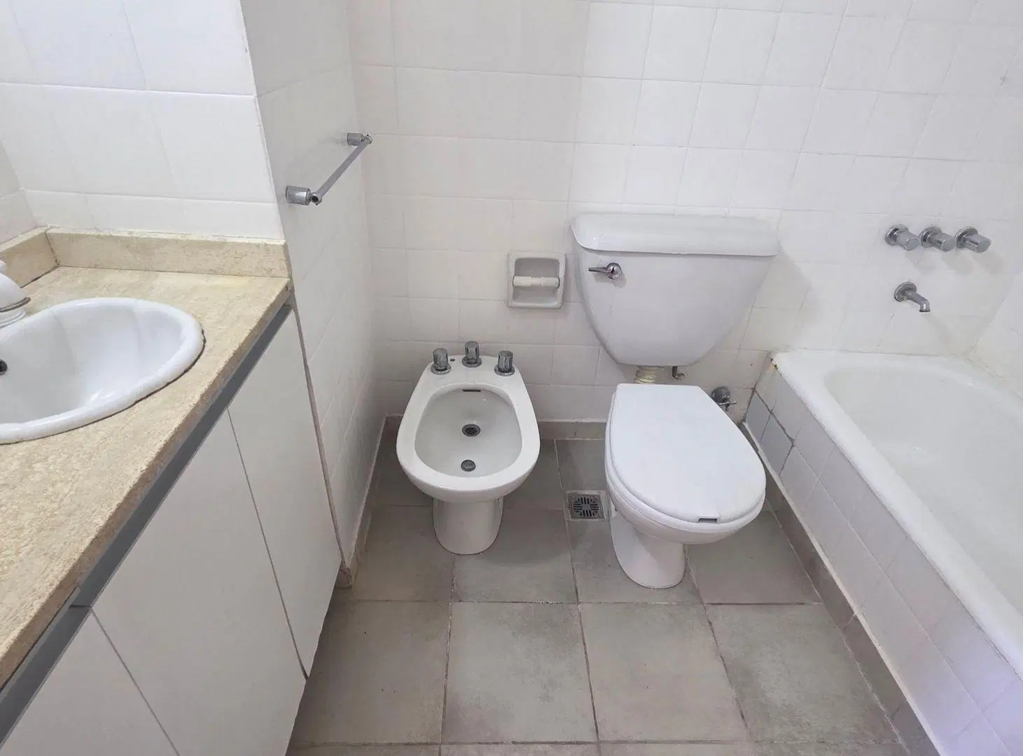 VENTA DEPTO 2 AMB AMPLIO BELGRANO CON LAVADERO LUZ 5