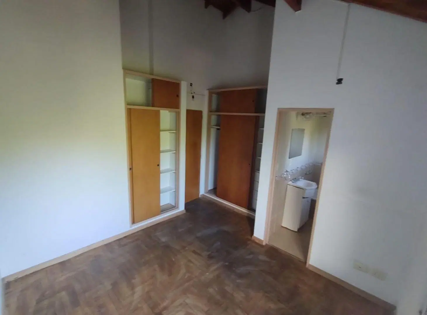 Dpto 4 amb,3 bañosTRIPLEX  200m2 2
