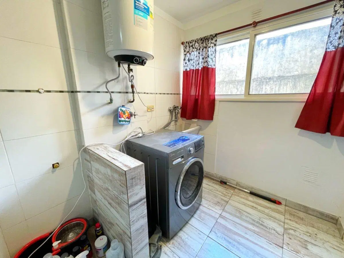 VENTA DEPARTAMENTO 2 AMBIENTES CON TERRAZA MORON 2