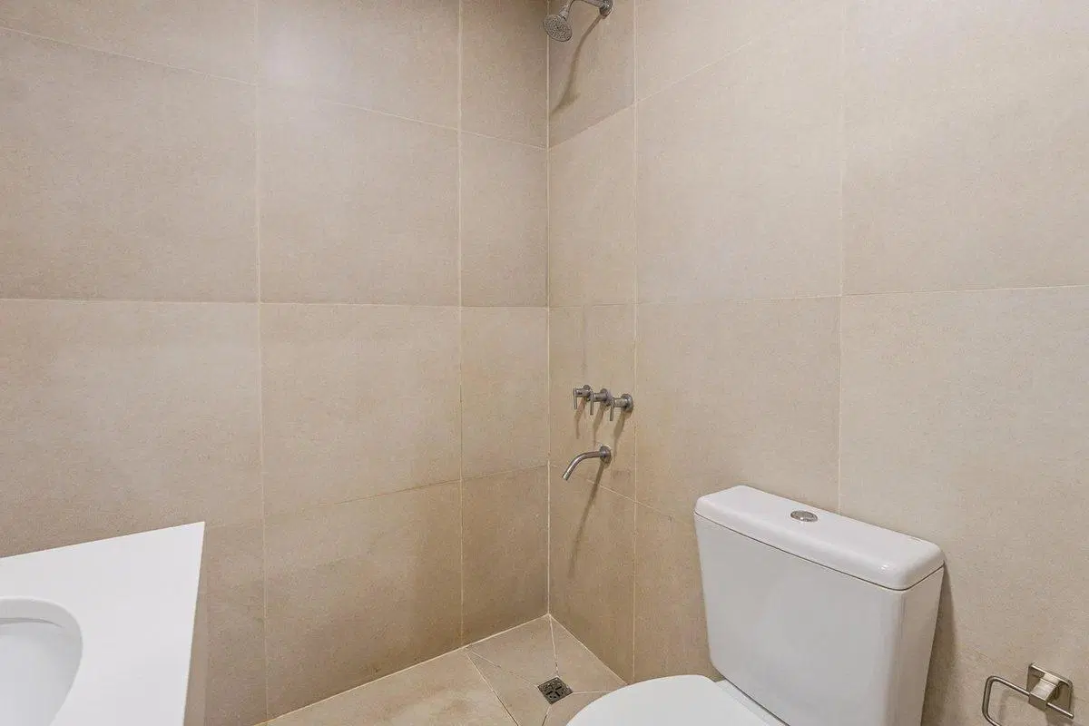 VENTA MONOAMBIENTE DIVISIBLE EN PARQUE CHAS 5