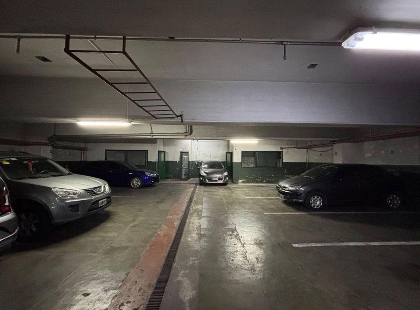 Foto de Cochera fija en venta – Lavalle 1500 – Tribunales, imagen 2