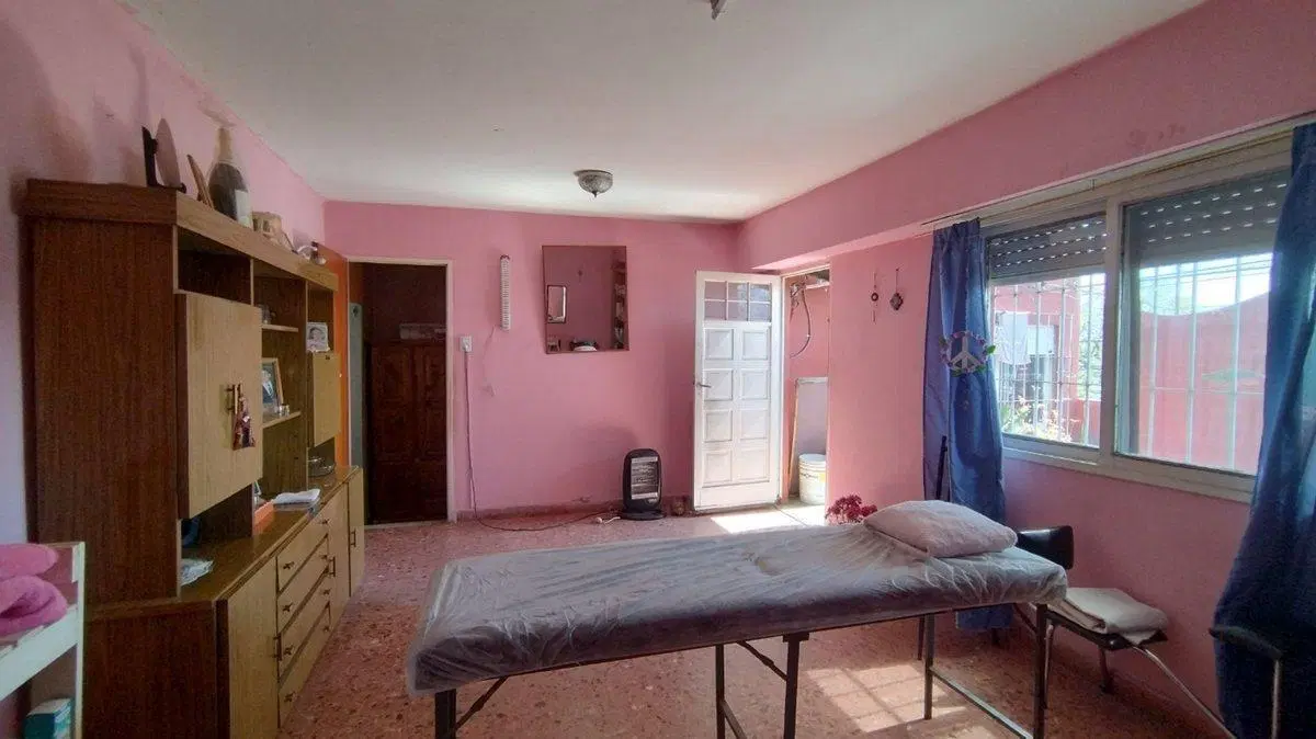 VENTA CASA PLANTA ALTA 2 DORMIT. TERRAZA. OPORT ! 3