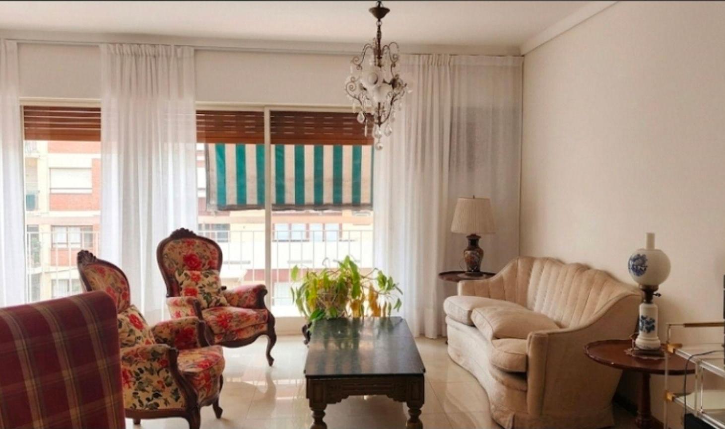 Foto de Departamento venta 4 ambientes con dep. Belgrano R, imagen 3