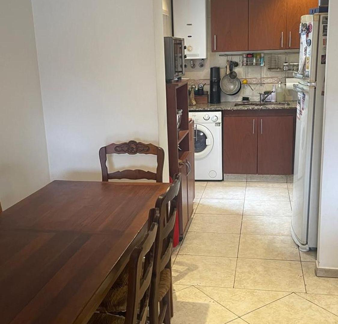 Foto de VENTA DEPARTAMENTO CON COCHERA, imagen 5