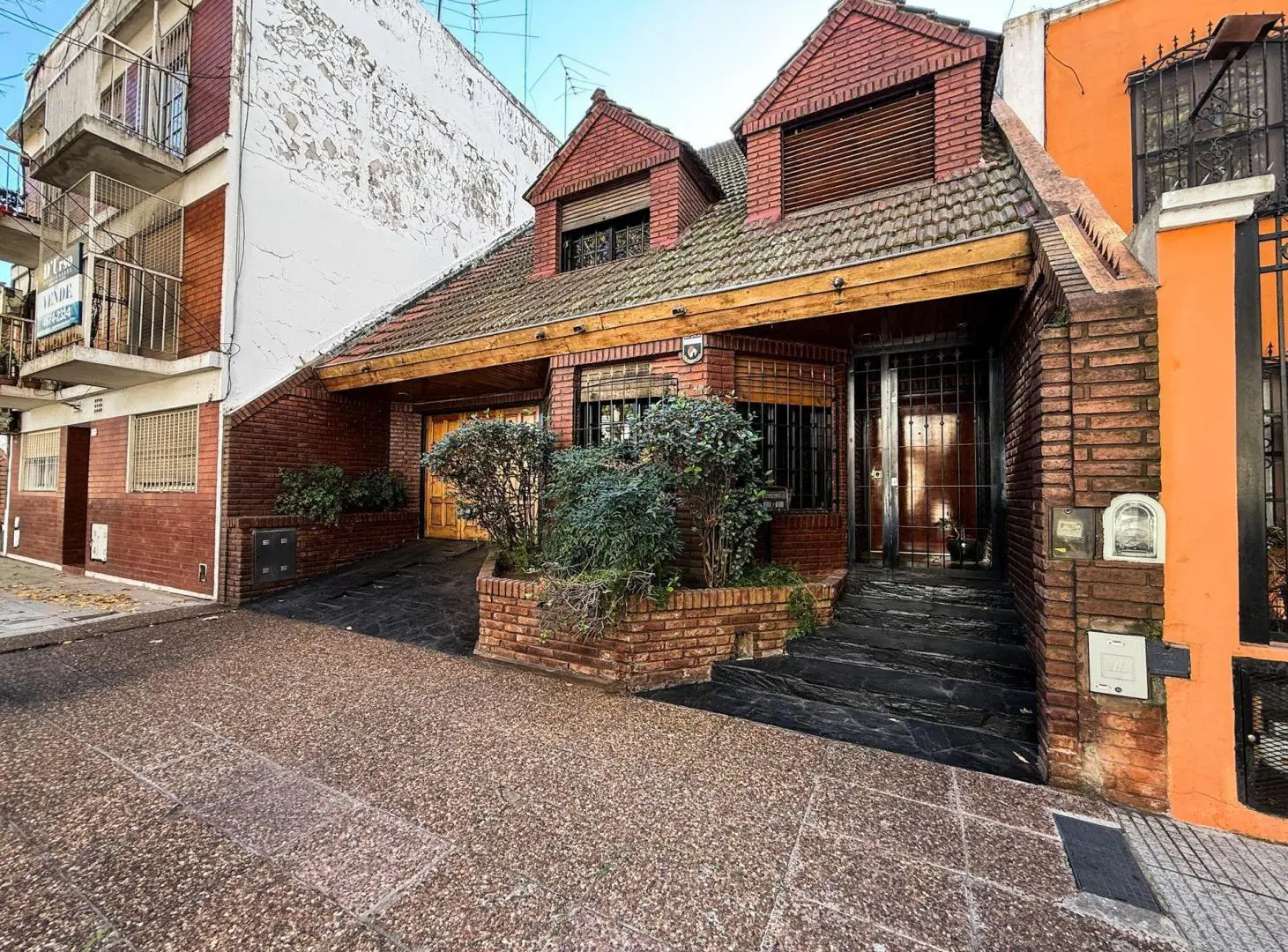 VENTA DE LOTE- CALLE RAFAELA-  VELEZ SARFIELD 4