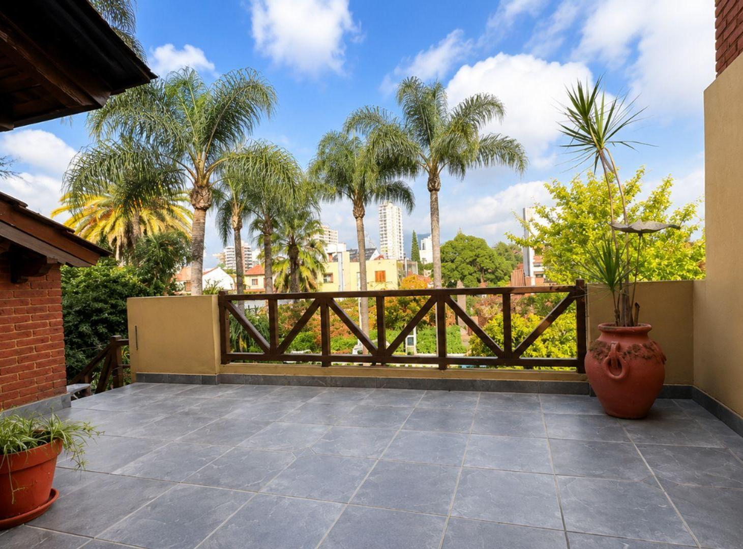 Foto de VENTA CASA CON PISCINA RAMOS MEJÍA, imagen 2