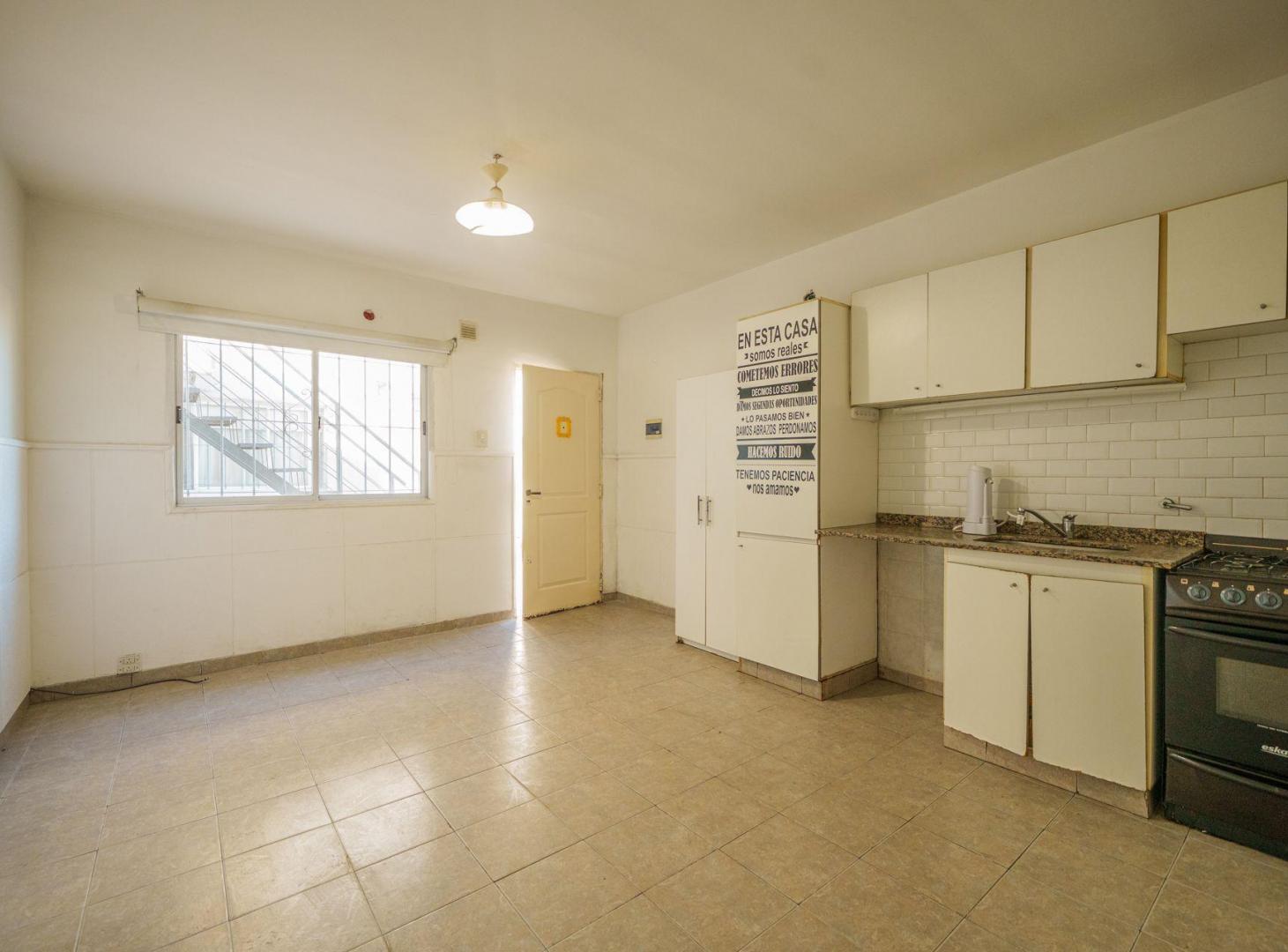 Foto de VENTA DEPTO 2 AMBIENTES CON BALCON EN RAMOS MEJIA, imagen 4