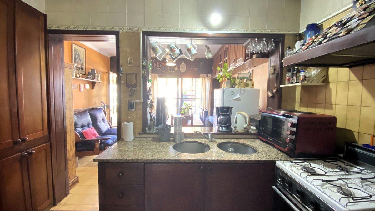 Foto de Duplex en Venta Olivos 4 Amb Patio Cochera Terraza, imagen 5
