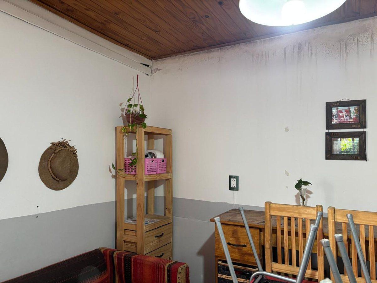 Foto de Casa en venta 6 amb + 2 Locales en Hurlingham, imagen 1