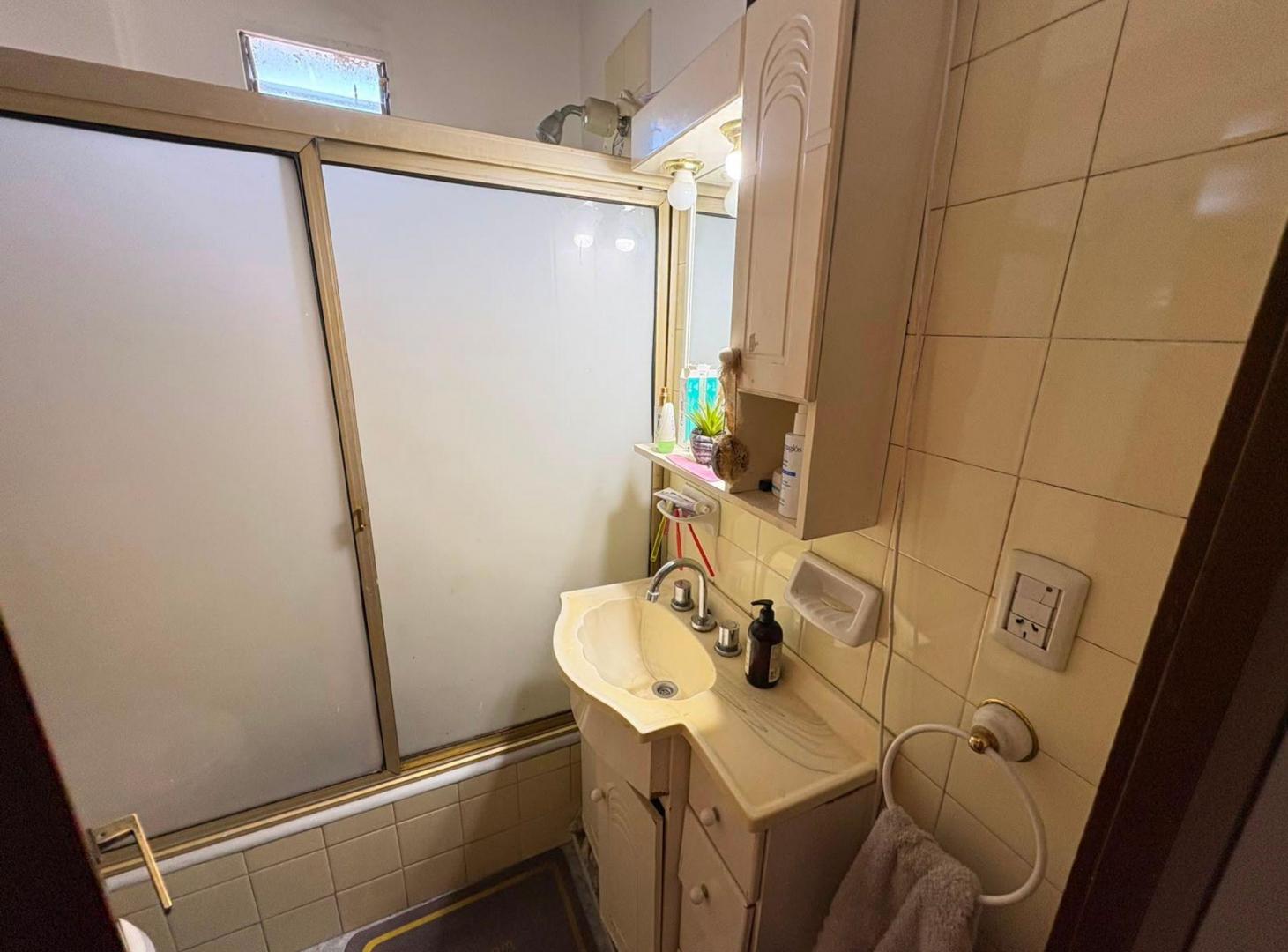 Foto de Venta Depto 4 Amb con Balcón Villa Lugano, imagen 4