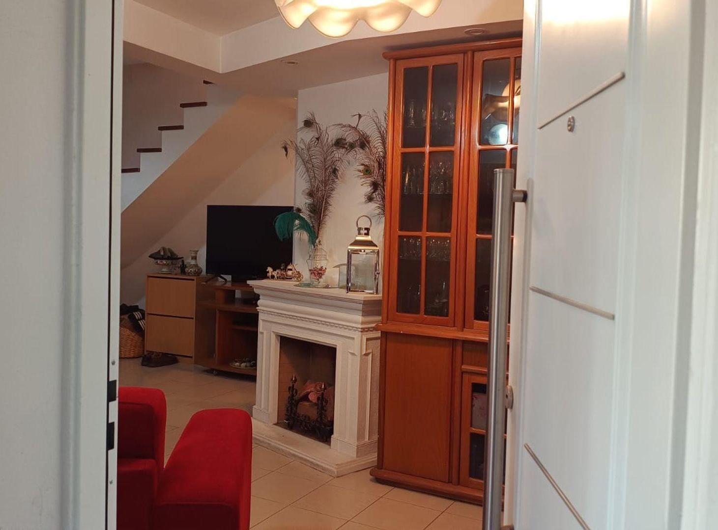Foto de VENTA CASA 5 AMB MÁS DEPTO 2 AMB, VILLA LUZURIAGA, imagen 3