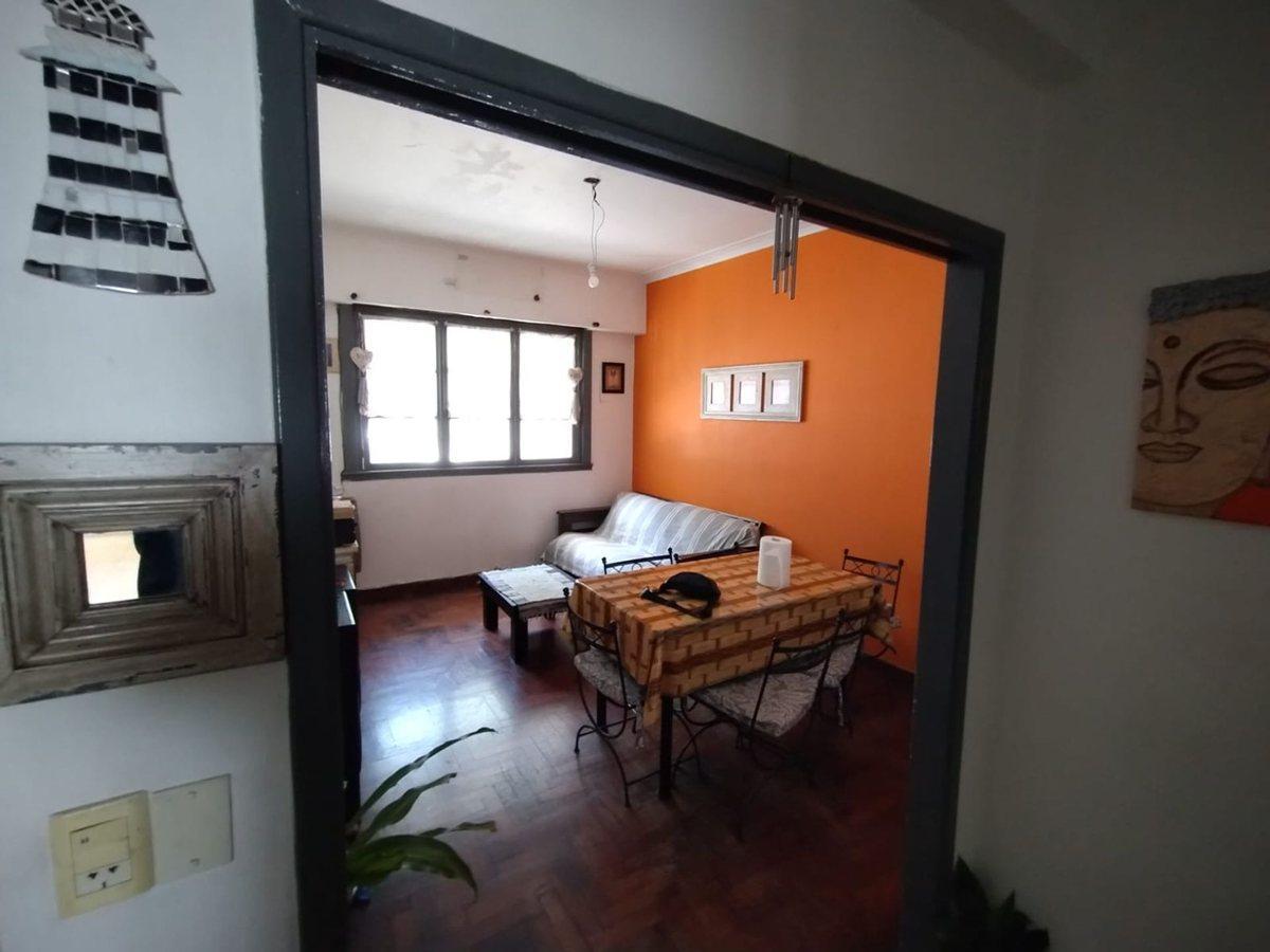 Foto de Alquiler PH 3 amb patio y cochera en Villa Parque, imagen 5