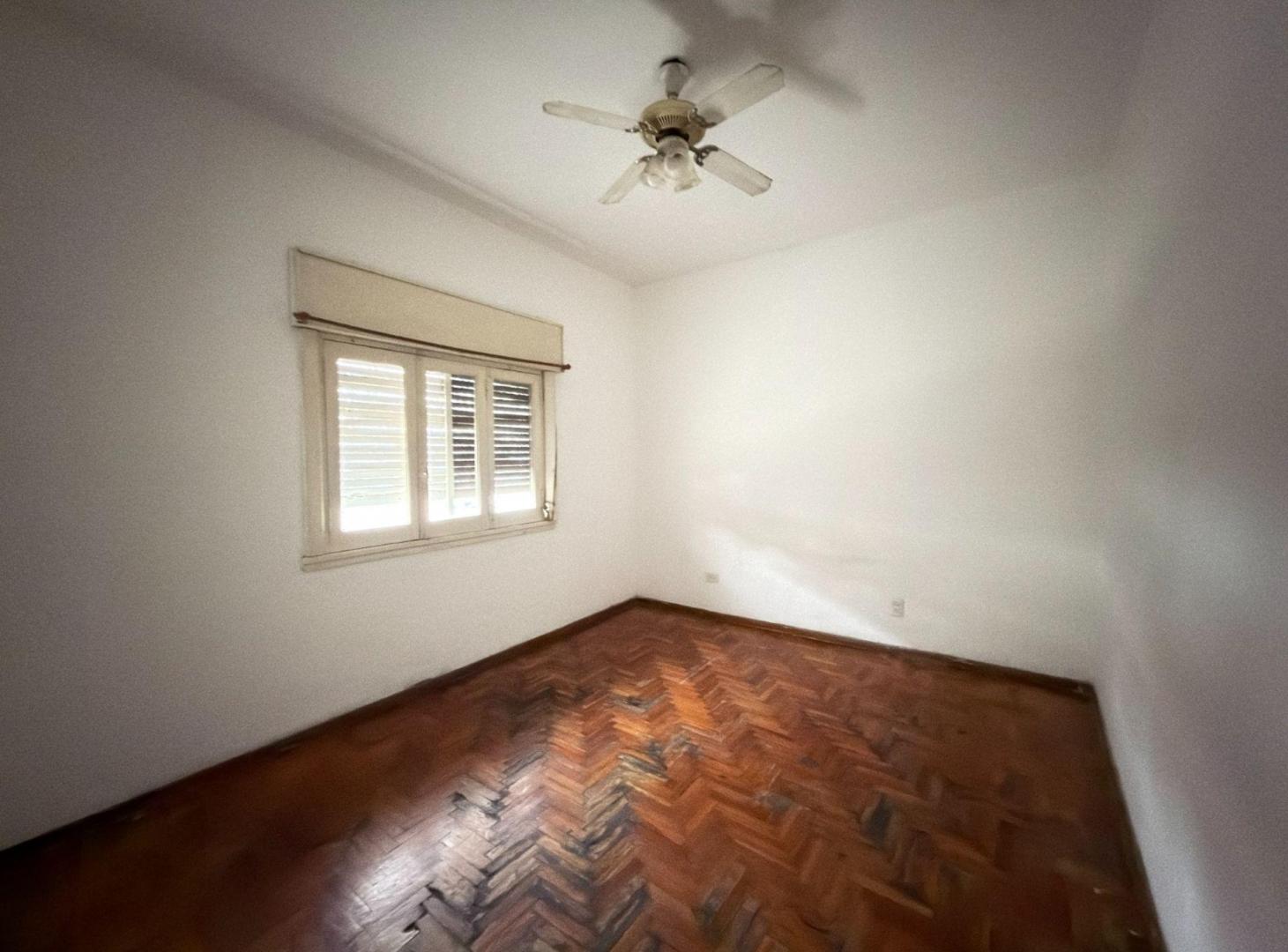 Foto de VENTA CASA 4 AMB CON COCHERA, LOMAS DEL MIRADOR, imagen 3