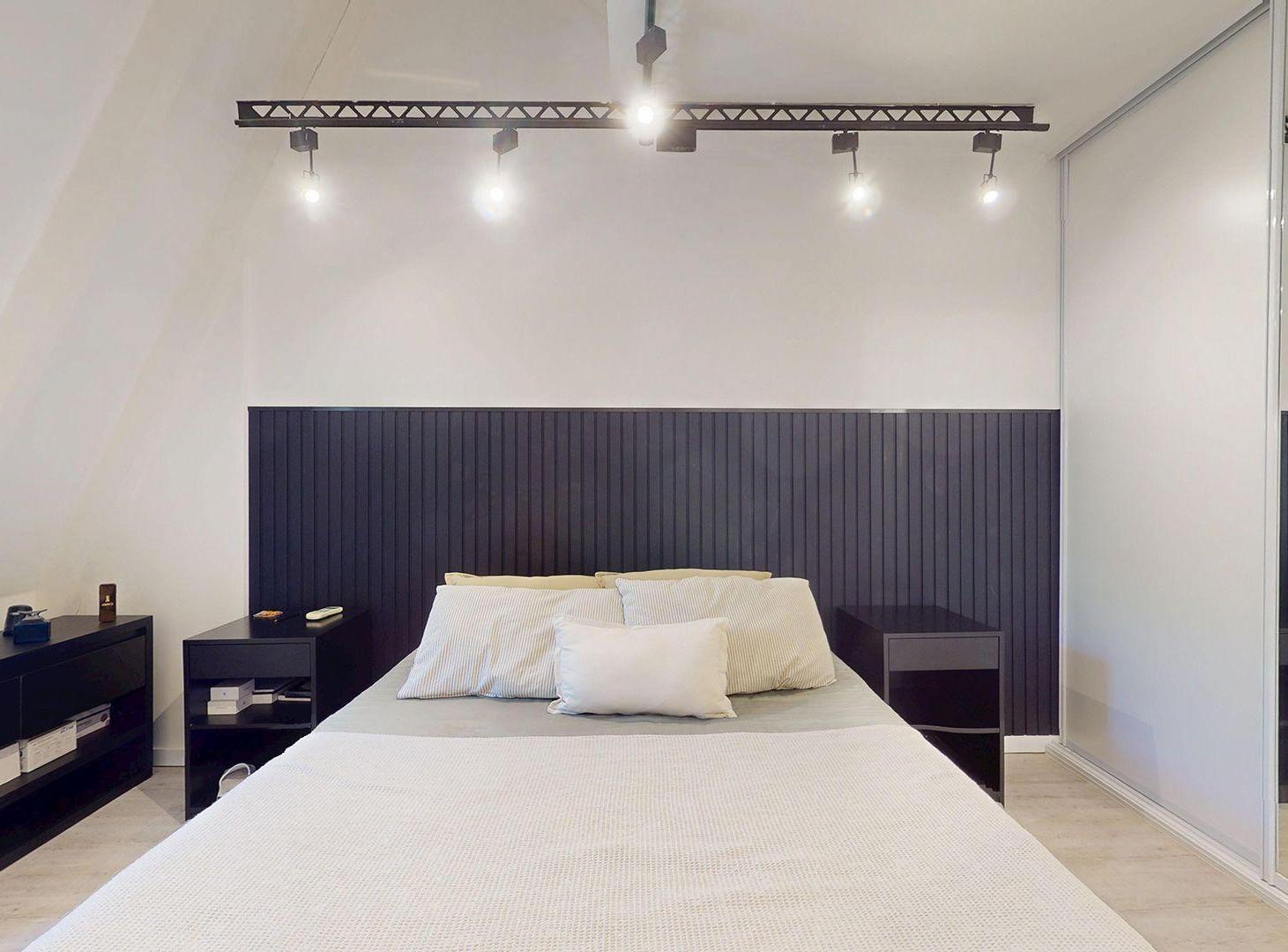 Foto de Venta casa 5 amb jardín pileta cochera. Colegiales, imagen 2