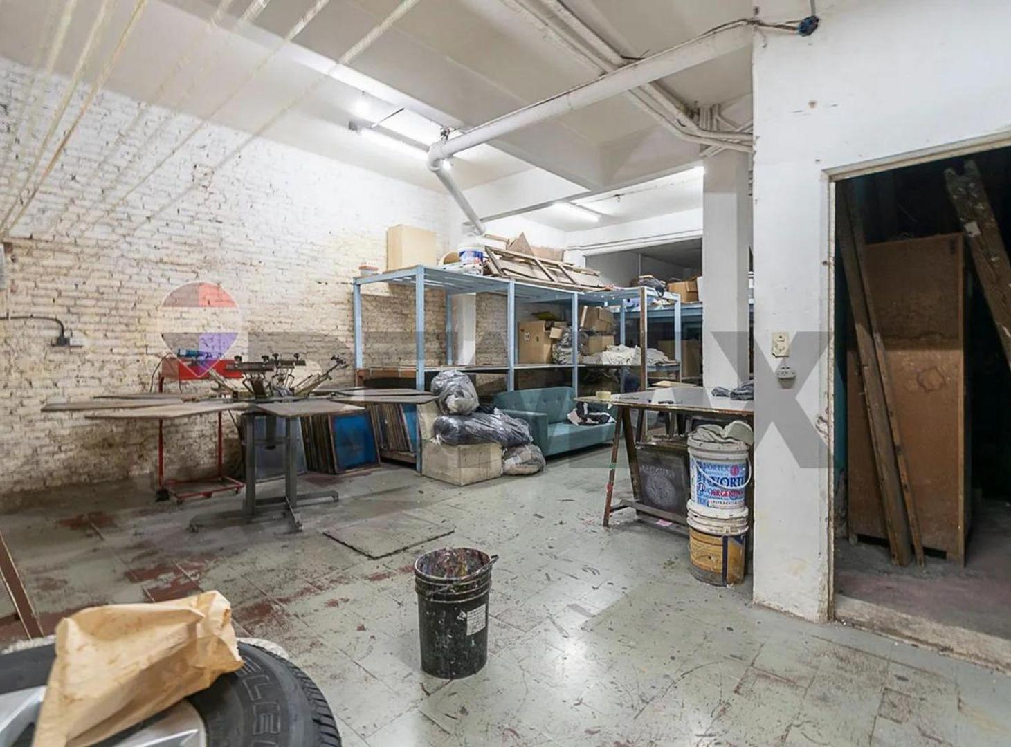Foto de LOCAL COMERCIAL AL FTE-DEPOSITO-SOTANO -340 M2 APX, imagen 5