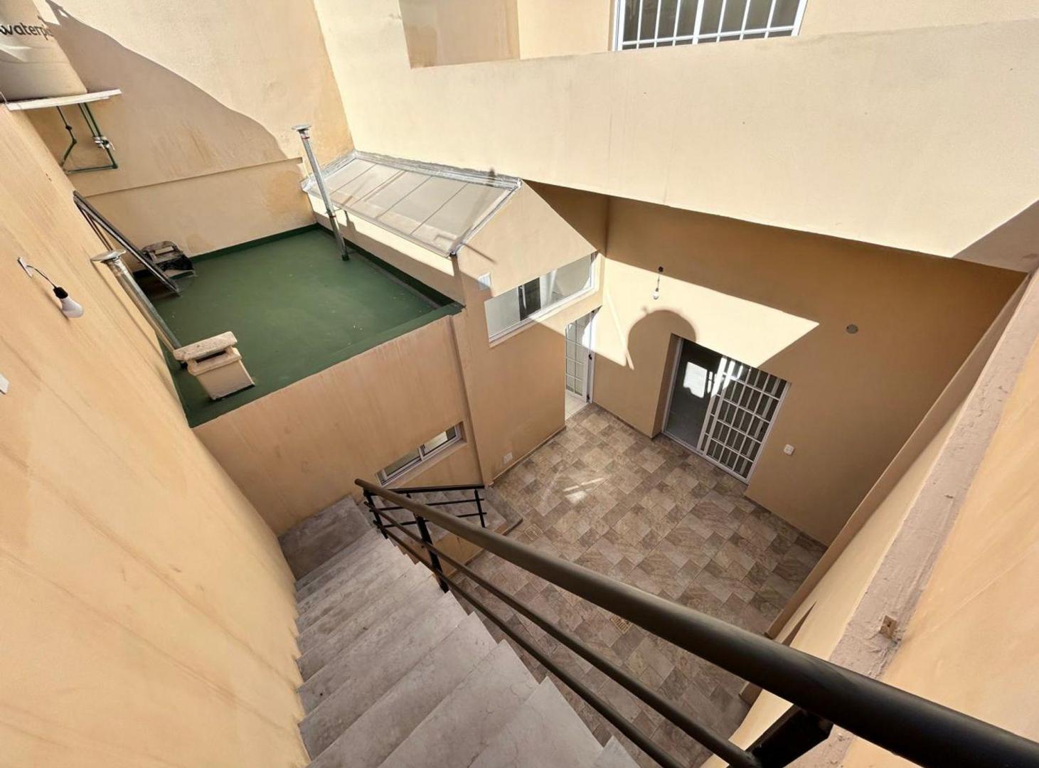 Foto de CASA REFACCIONADA A NUEVA 4/5 AMB QUINCHO TERRAZA, imagen 1