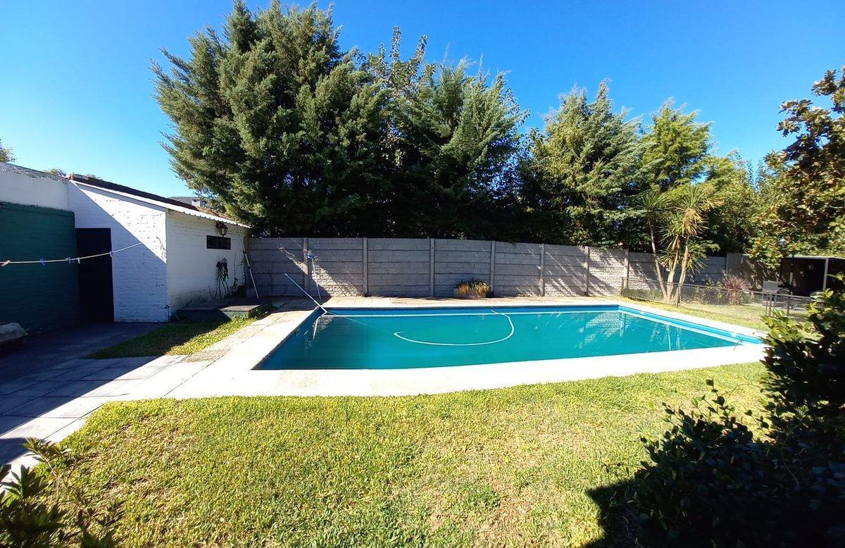 Foto de VENTA CASA 5 AMB CON PILETA, LA CELIA, EZEIZA, imagen 3