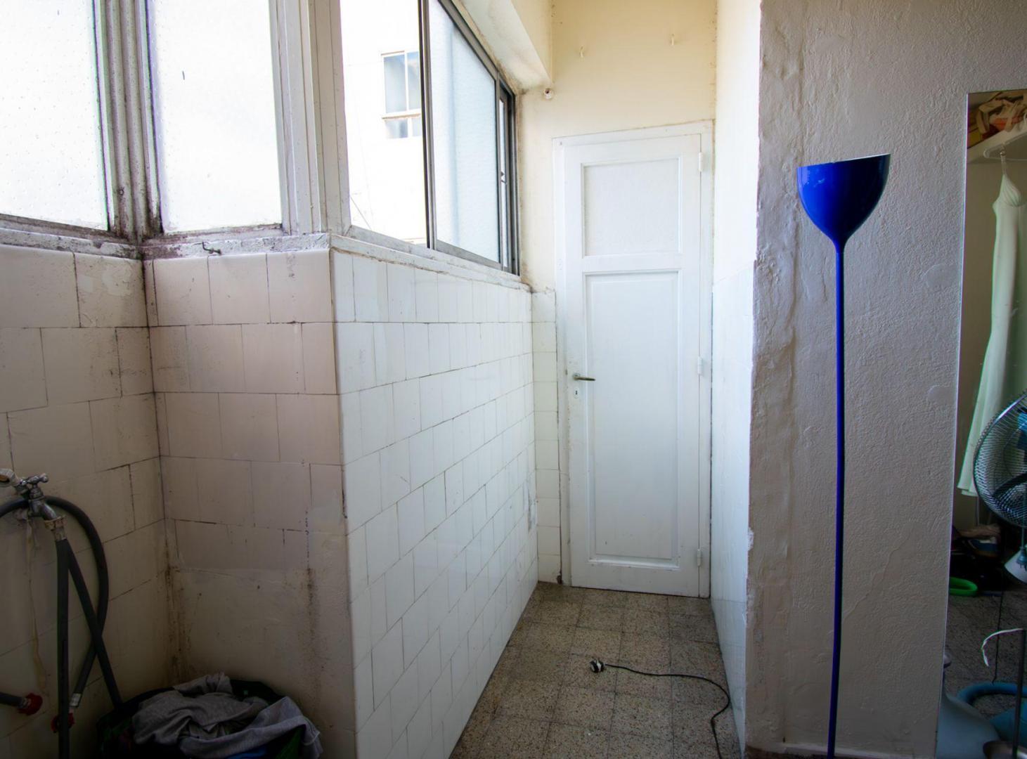Foto de VENTA GRAN 2 AMBIENTES CON BALCON MONSERRAT, imagen 4