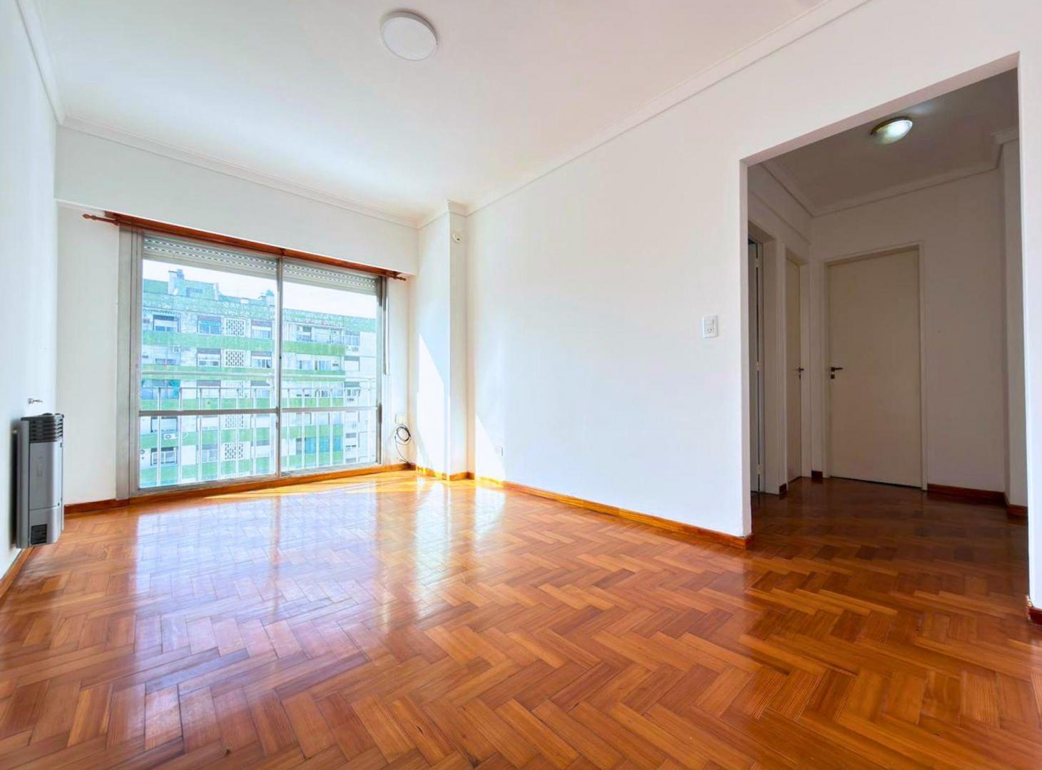 Foto de VENTA DEPTO 2 AMB CON BALCÓN FRANCÉS, QUILMES, imagen 5