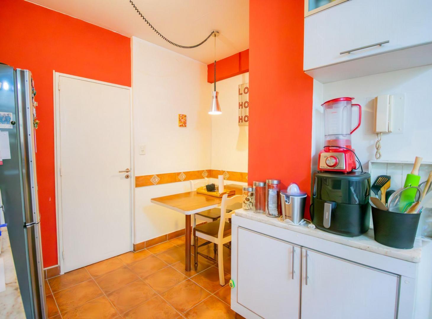 Foto de Venta 4 ambientes c/balcón y baulera en Belgrano, imagen 2