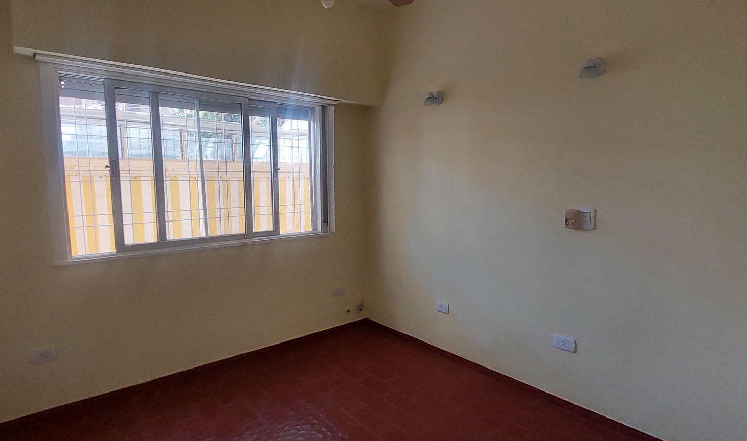 Foto de PH en Venta Olivos 2 Ambientes RECICLADO Patio, imagen 2