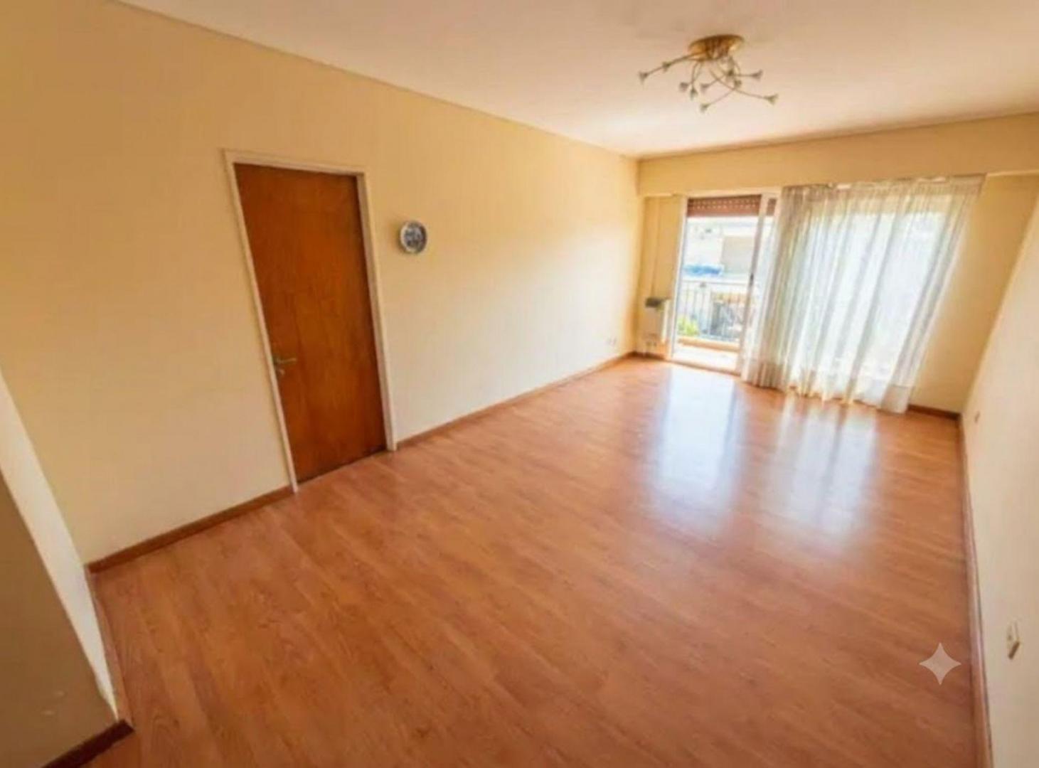 Foto de VENTA DEPARTAMENTO 3 AMB + DEP. BALCON. 98M², imagen 3