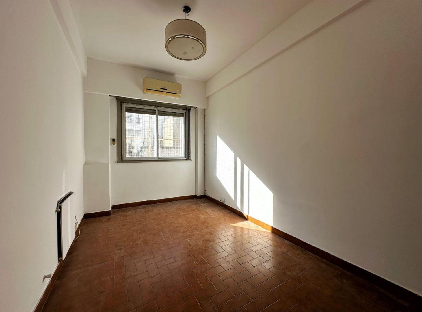 Foto de Venta depto 4 Amb, balcon, Balvanera. Apto Credito, imagen 5