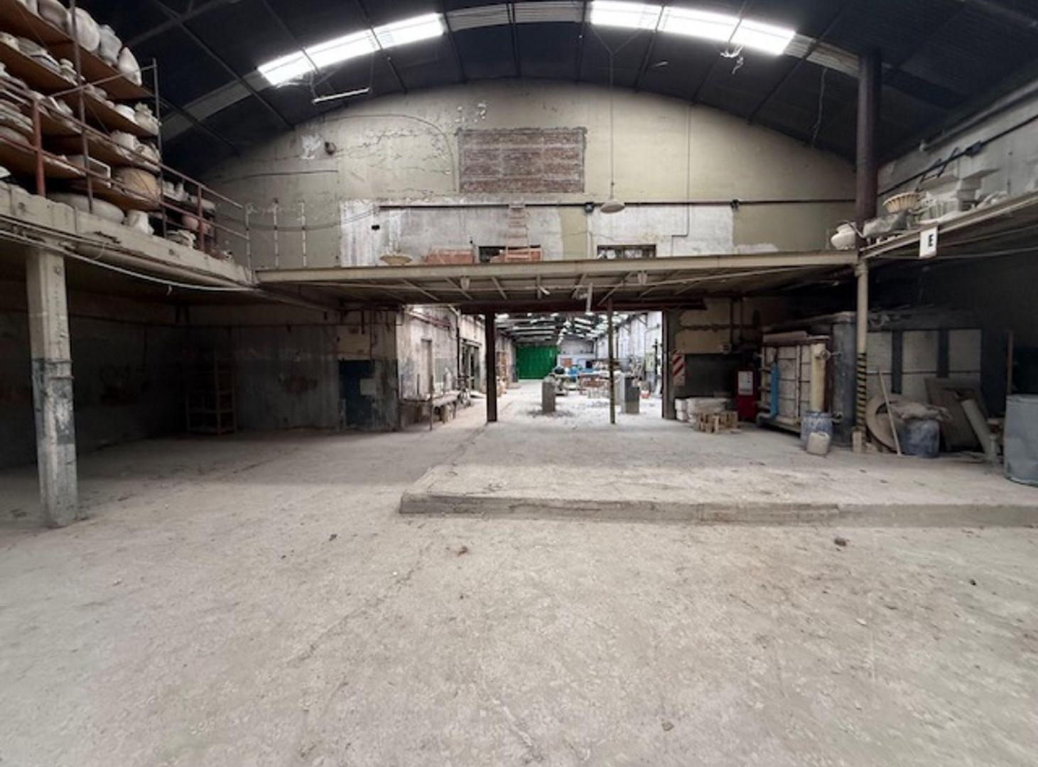 Foto de Venta Galpon Industrial Piñeyro Avellaneda, imagen 4